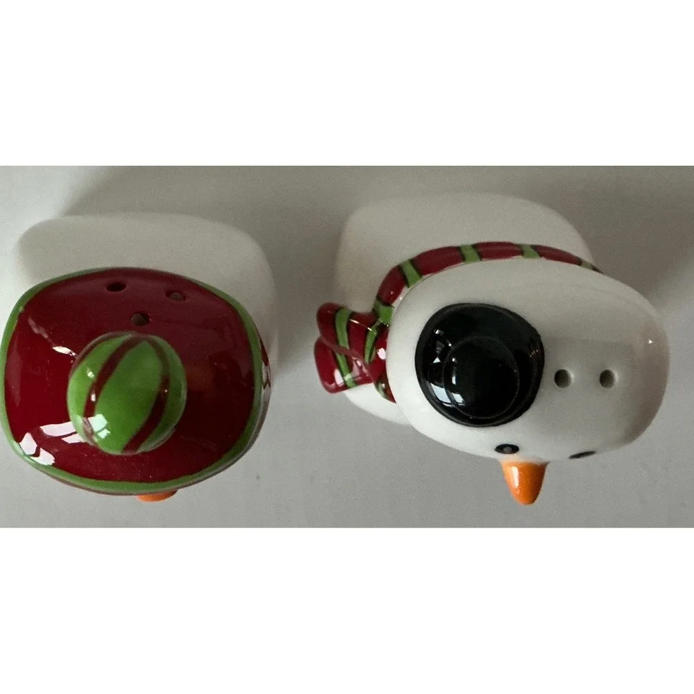 Snowman Salt and Pepper Shakers Ceramic Christmas Holiday Winter Decor Set